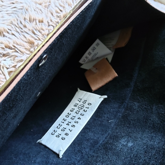 💥NEW💥MAISON MARTIN MARGIELA🥳Host Pick🥳Peach Suede Clutch - Picture 4 of 7